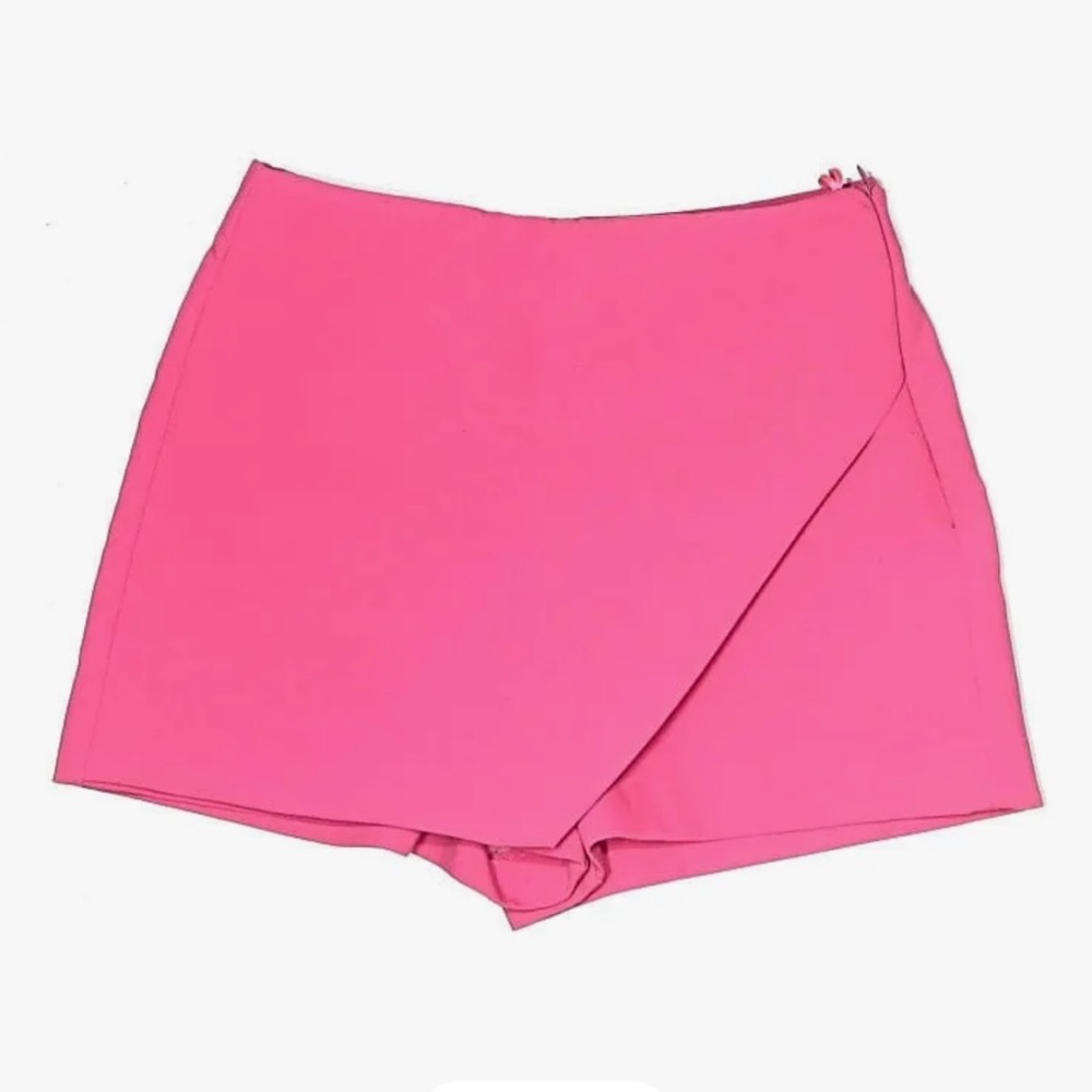 Zara Women's Vibrant Pink Skort, excellent condition